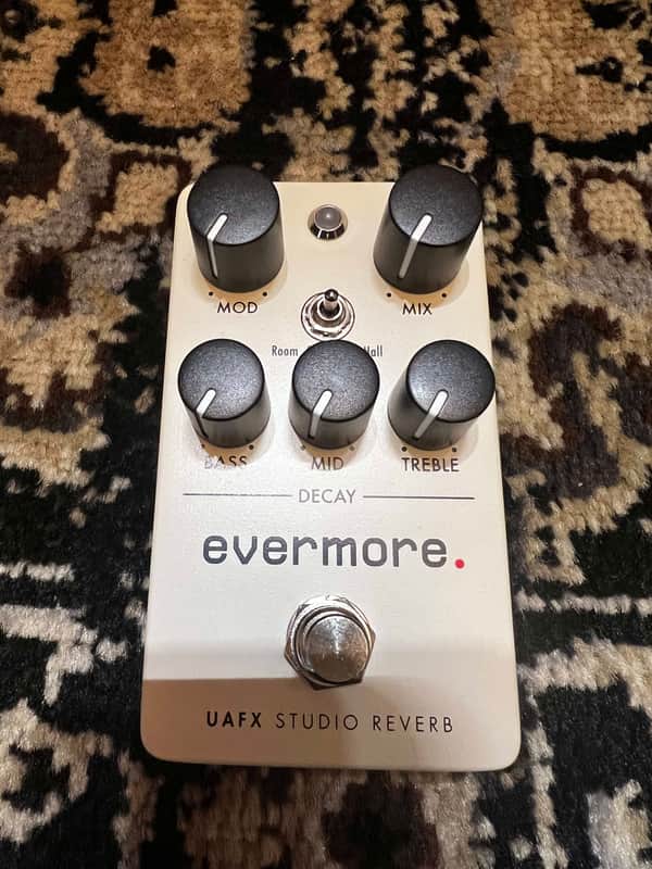 Universal Audio Evermore Studio Reverb - Cream image 1