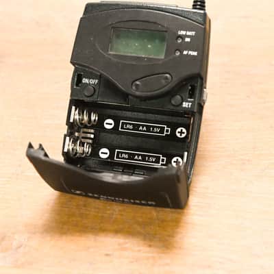 Sennheiser SK 100 G3 Wireless Bodypack Transmitter A Range: 516-558 MHz CG01QGZ image 4