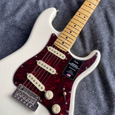 Fender American Professional II Stratocaster Maple 2021 Olympic White US210082665 image 4
