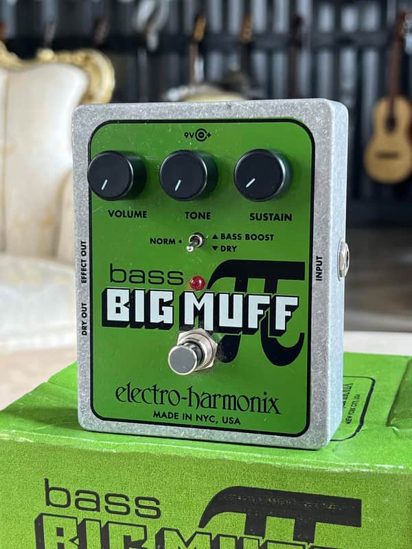 ELECTRO HARMONIX Bass Big Muff Pi image 1