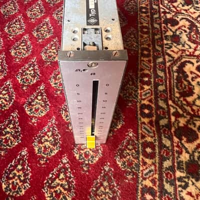 Neumann W444a discrete active fader / preamps image 8