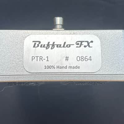 Buffalo FX Patriot 2010s - Silver image 2