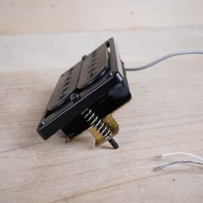 Fernandes VH-401 Humbucker Pickup with Mounting Ring image 5