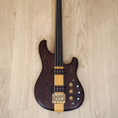 1980 Ibanez Musician Vintage Bass MC-940 Fretless Neck Thru Japan w/ohc, MC-924 image 2