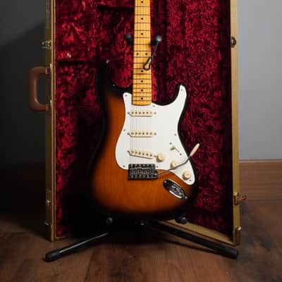 Fender Eric Johnson Signature '54 "Virginia" Stratocaster 2023 - 2-Color Sunburst image 1