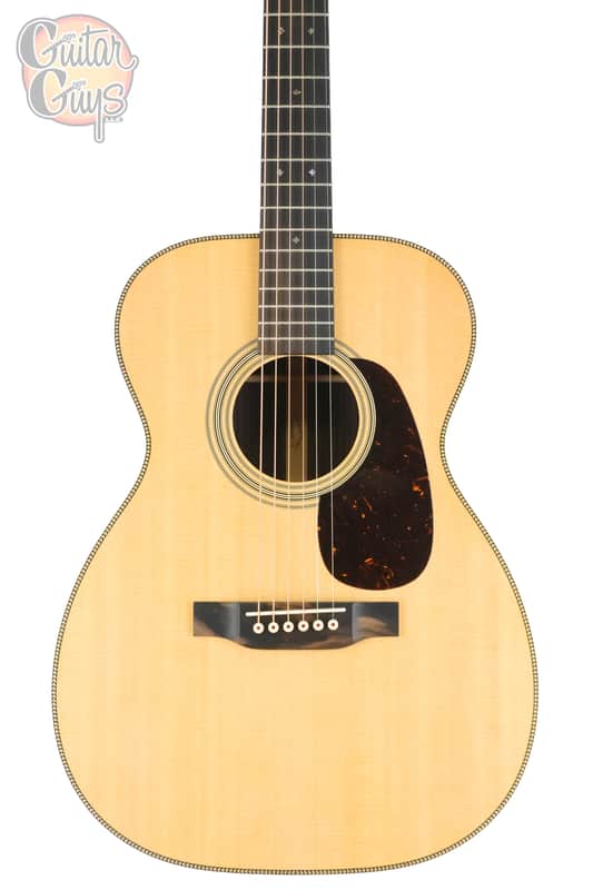 Martin 00-28 Natural (2018-2024) image 1