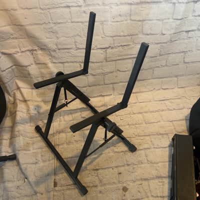 On-Stage Rs7000 Amp Stand image 3