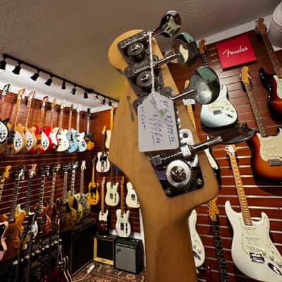 Rare! Fender Adam Clayton Artist Series Signature Jazz Bass 2015 - Present - Sherwood Green Metallic image 5