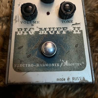 Electro-Harmonix Big Muff Pi (Civil War) image 10