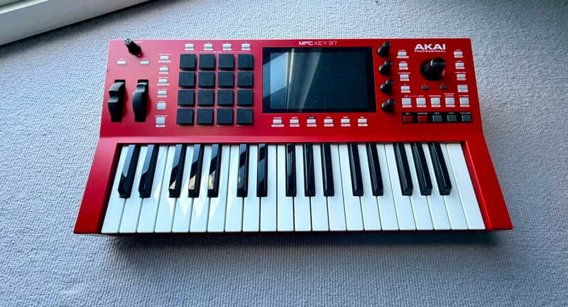Akai MPC Key 37+ Decksaver image 1