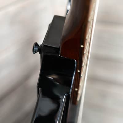 Epiphone Thunderbird E1 Bass - Vintage Sunburst (91042-SR) image 10