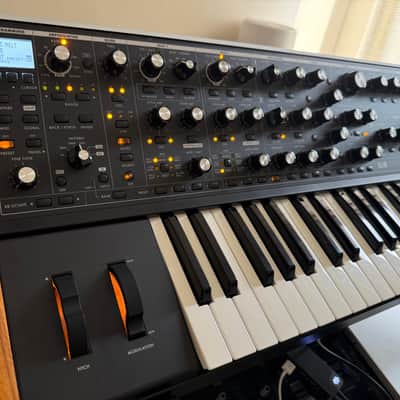 Moog Subsequent 37 2025 - Like New