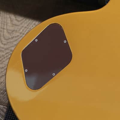 1998 Gibson Custom Shop 1956 Historic Reissue Les Paul Electric Guitar All Gold + OHSC image 14