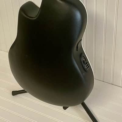 Ovation CS24-1-G  Celebrity CS Standard Mid Cutaway image 6