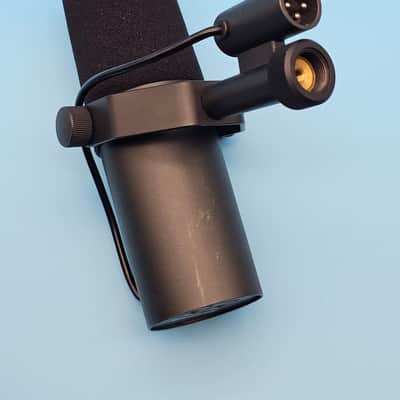 ☆Authentic Shure SM7B Cardioid Dynamic Microphone image 9