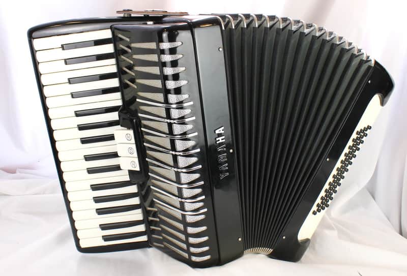 8228 - Black Yamaha Piano Accordion MM 34 48 image 1