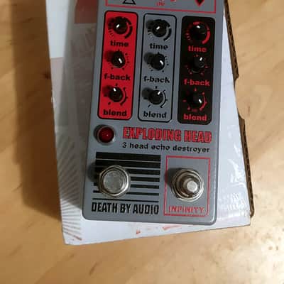 Death By Audio Exploding Head 2022 - Grey / Red Bild 3
