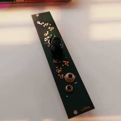 bizarre | jezabel LilMim 2020 black gold image 3