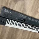 Yamaha DX7S Programmable Algorithm Synthesizer 1983 - 1987 - Black