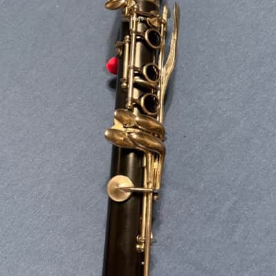 Buffet Crampon E11 Intermediate Bb Clarinet - Black image 6