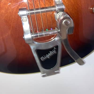 2021 GRETSCH THINLINE BIGSBY ELECTROMATIC G5622T 2021 - SINGLE BARREL BURST image 7