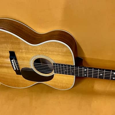 Martin Standard Series 000-28 1993 - 2004 - Natural image 4