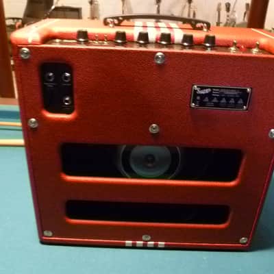 Supro 1822R Delta King 12 15-Watt 1x12" Guitar Combo 2021 - Present - Scarlett w/ Cream Stripes image 2