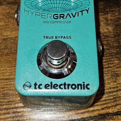 TC Electronic HyperGravity Mini Compressor 2017 - Present - Teal image 2