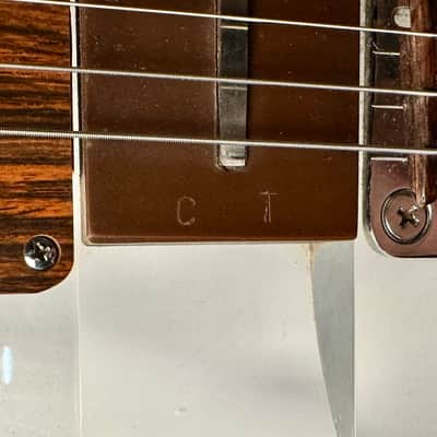 Ampeg Dan Armstrong Lucite Guitar 1969 - Clear image 5