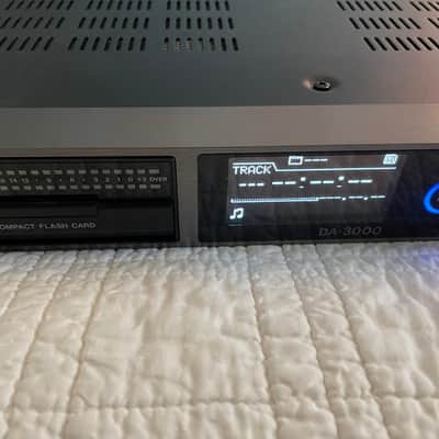 TASCAM DA-3000 Master Recorder 2013 - Present - Black image 3