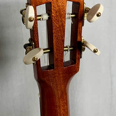 Willie Wixom Tenor Ukulele Tenor 2013 - Gloss image 9