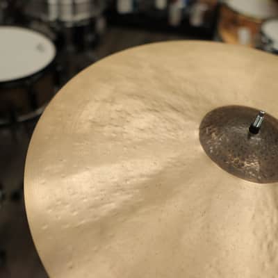 Pre-Owned Sabian 21" HHX Complex Thin Ride 2259g image 6