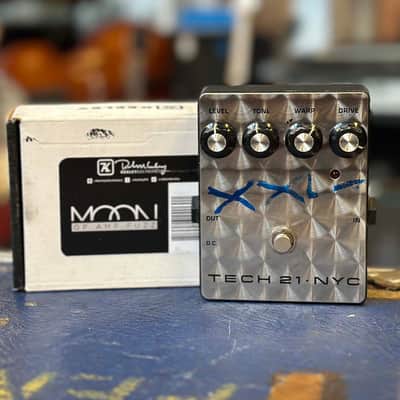 Tech 21 XXL Drive 1990s Diamond Plate | Reverb