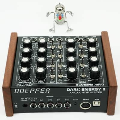 Doepfer Dark Energy MK2 Analog Synthesizer Desktop + Top Zustand + Garantie image 5