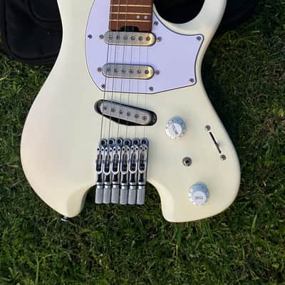 Ibanez ICHI10-VWM Ichika Nito Signature Quest 2021 - Vintage White Matte image 2