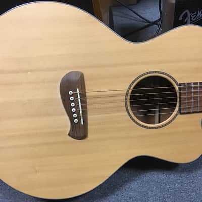 Tacoma EM9C SOLID SPRUCE Acoustic Guitar W/HSC Natural image 2