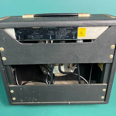 Vintage Fender Vibro Champ 6-Watt 1x8" Guitar Combo 1970 - 1980 image 10