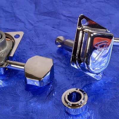 Fender Right Handed '70's F Tuners For Stratocaster And Telecaster, 0990822100. image 5