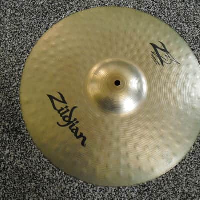 17" Zildjian Z3 Medium Crash Cymbal 1445g image 1