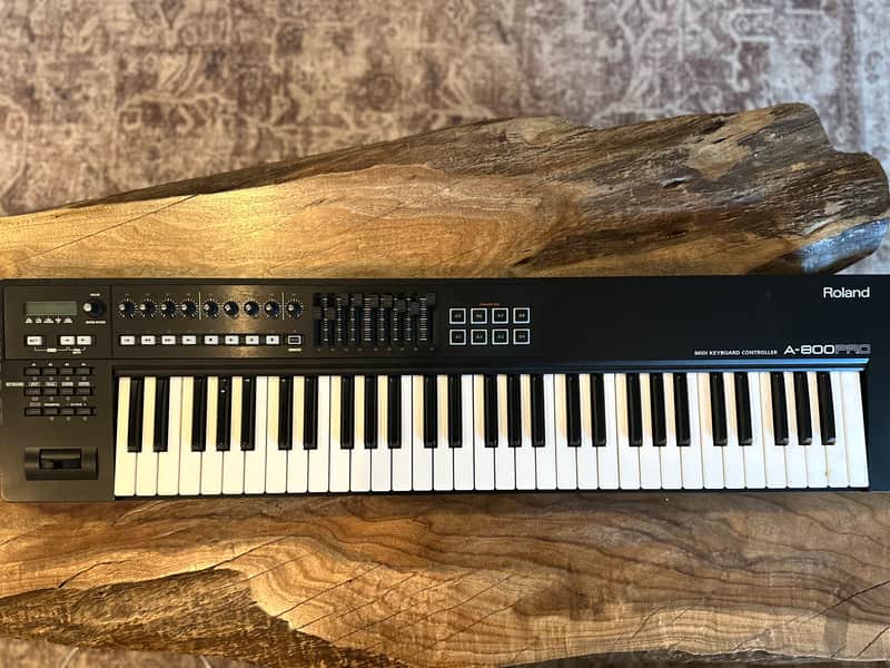 Roland A-800PRO 61-Key MIDI Keyboard Controller | Reverb