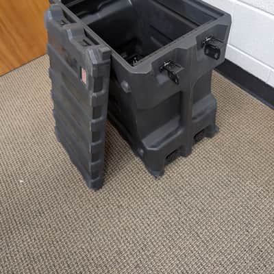 Gator G-PRO-6U-19 Roto Molded 6U Rack Case 2010s - Black image 1
