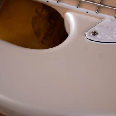 Lakland Skyline DJ-4 Darryl Jones Signature 4-String with Rosewood Fretboard - White Pearl image 7