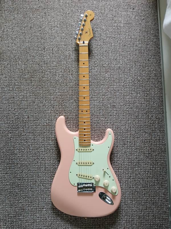 Fender Stratocaster - Special Edition - FSR - Shell Pink
