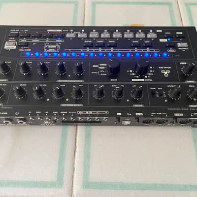 Abstrakt Instruments Avalon Analog Bassline TB-303 Synthesizer Rare Black Blue image 8