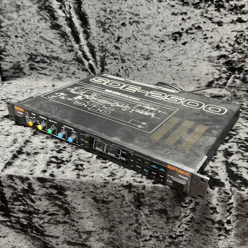 Roland SDE-2500 MIDI Digital Delay | Reverb Australia