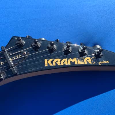 Eddie Van Halen EVH Signed Kramer image 19