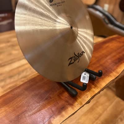 Zildjian A Series Medium Thin Crash Cymbal 18" image 2
