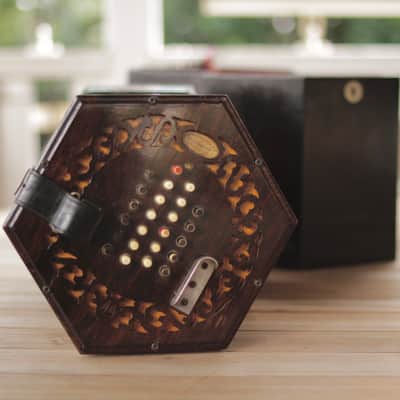 CONCERTINA Keith, Prowse & Co. 48 Button English Chromatic (1855) - Rose wood ends, Made in England, with wooden hard case image 8