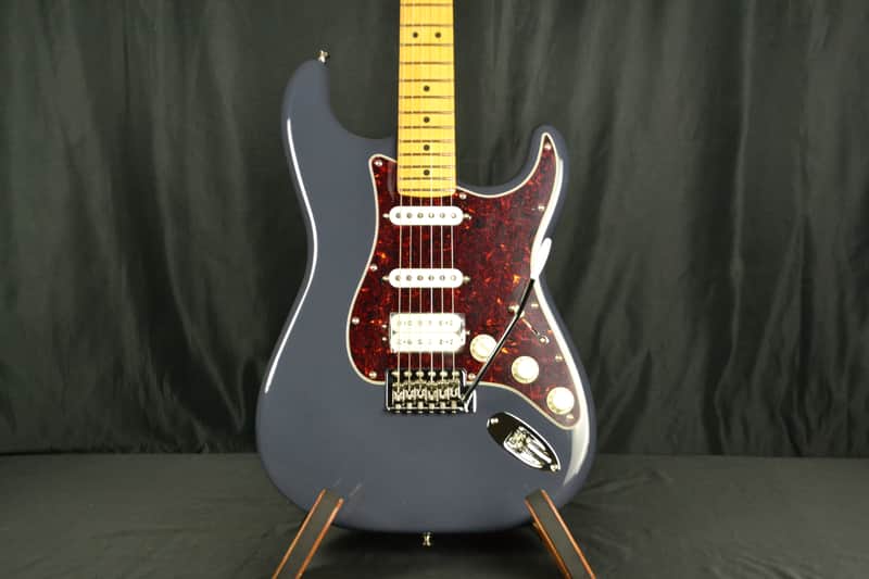Fender American Professional Classic Stratocaster HSS with Gig Bag and COA 2025 - Faded Black
