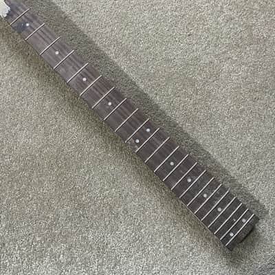 24 Frets Rosewood Fingerboard 5 String Bass Maple Neck image 3